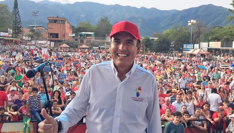 Mauricio Jaramillo en campaña