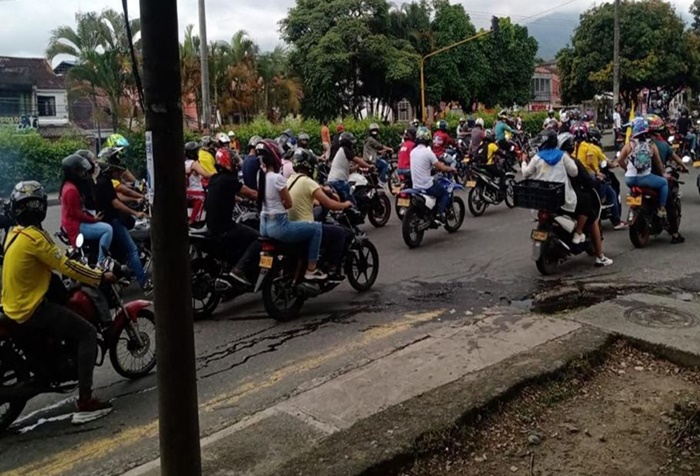 protesta motos